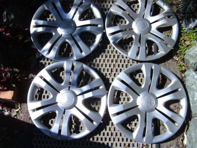 Skoda Fabia 15\u0026quot; Wheel Covers Hub 